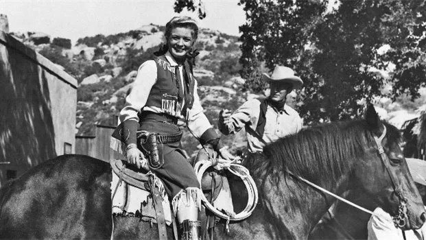ANNIE OAKLEY: COMPLETE SERIES - DVD review
