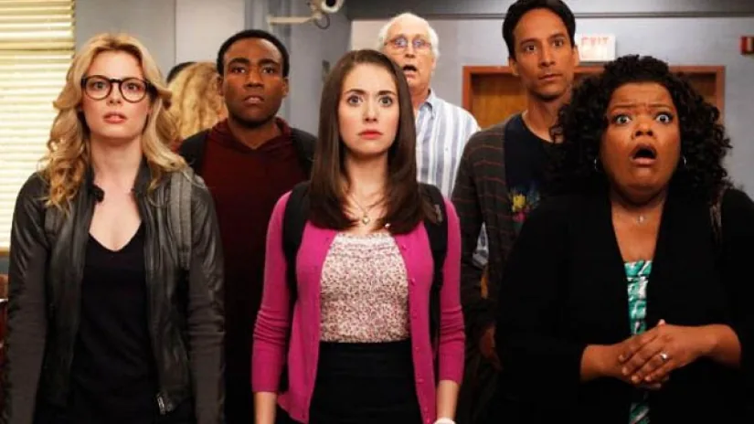 COMMUNITY: SEASON 4 - DVD review