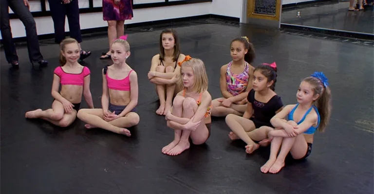DANCE MOMS - SEASON 1 - DVD review