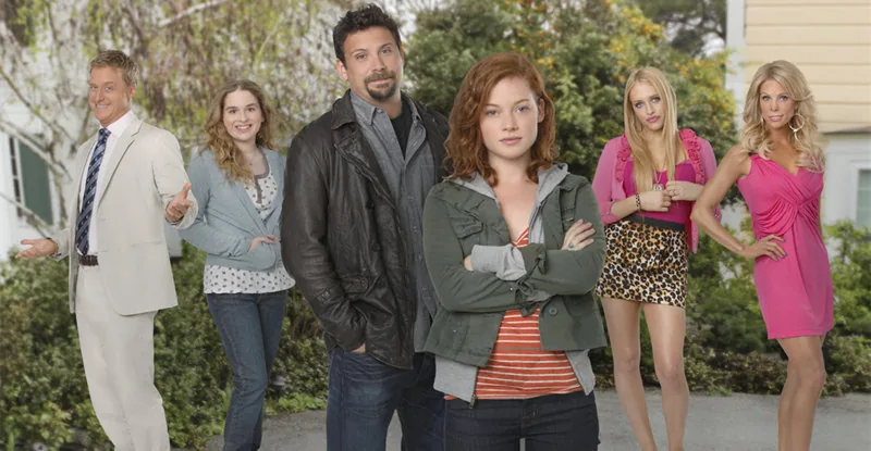 SUBURGATORY: SEASON 1 - DVD review